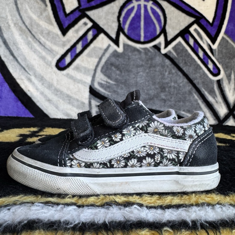 Size 9c - Vans Old Skool V Toddler Shoes Black Floral Suede Canvas Sneakers